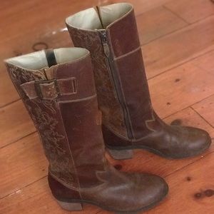 Olukai Emalani leather boots